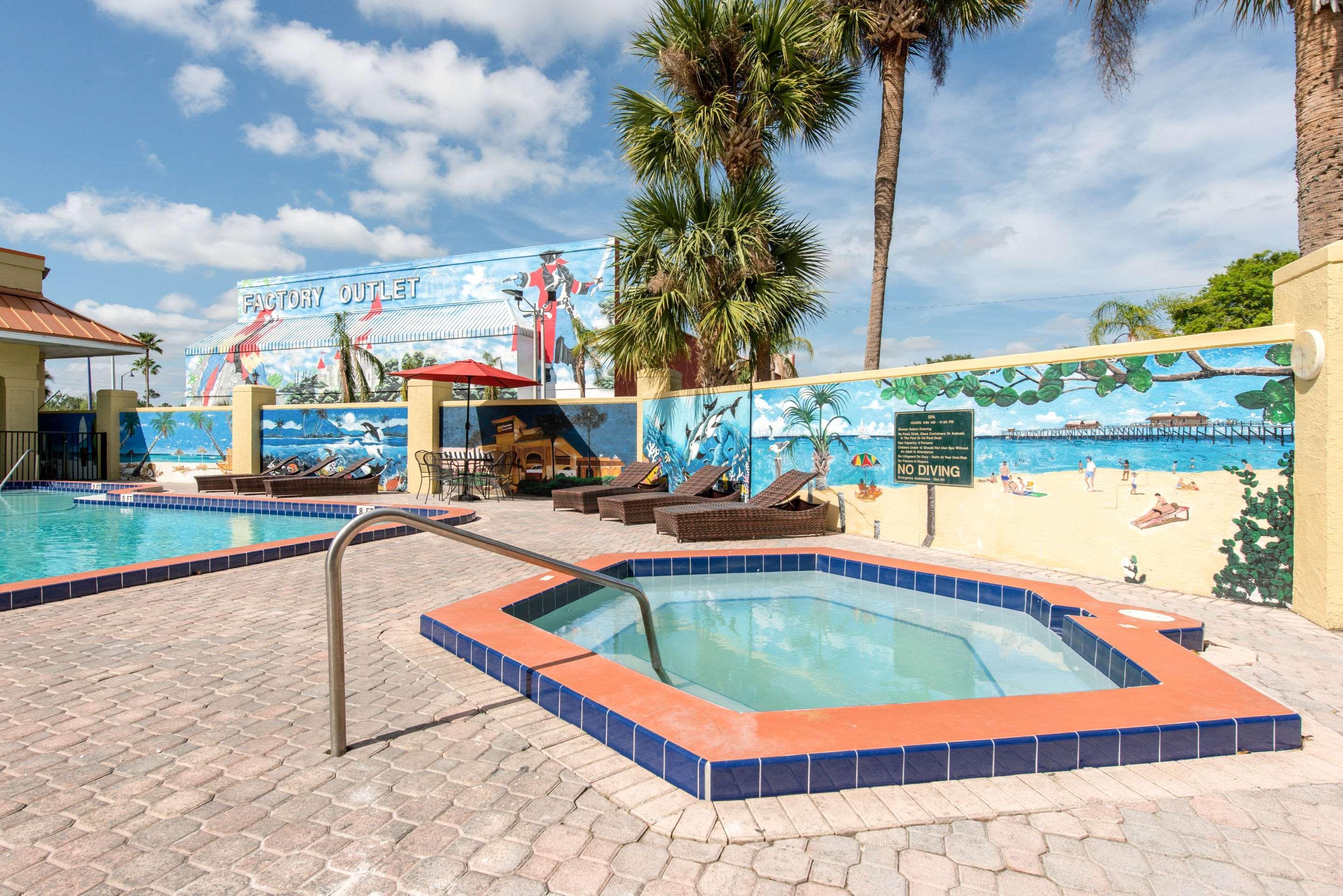 Clarion Inn & Suites Kissimmee-Lake Buena Vista South المظهر الخارجي الصورة